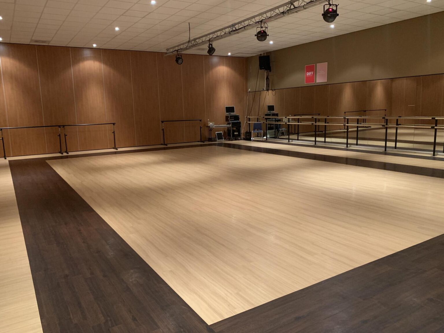 danszaal--diff-dance-centre