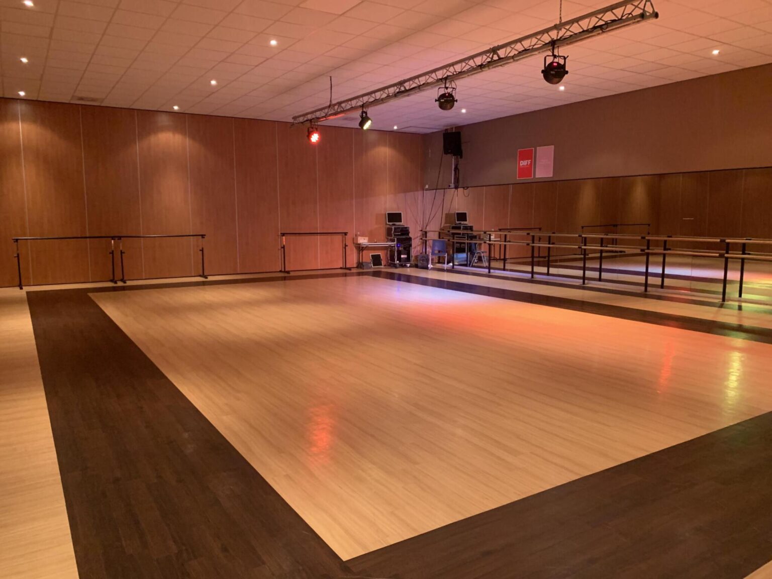 danszaal--diff-dance-centre